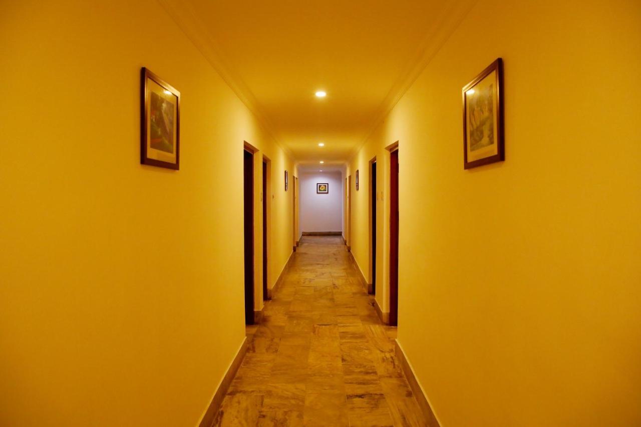 Kairali Tourist Home Guruvāyūr Exterior foto
